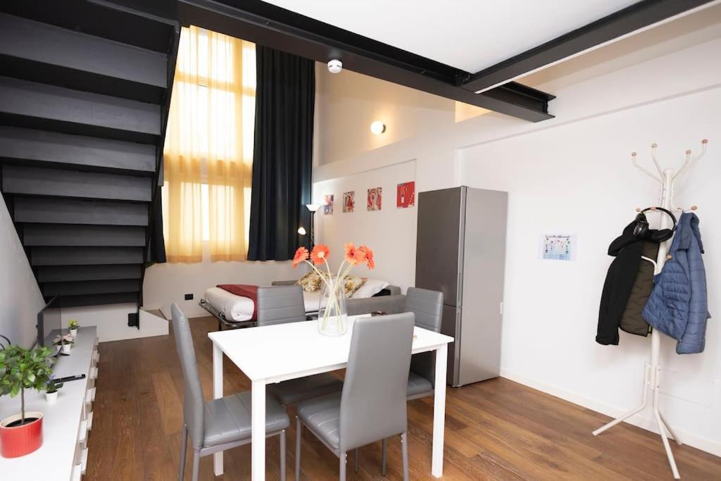 Darsena Charming Apartment By 101Flats 밀라노 외부 사진